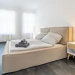 Lehastays Apartment *